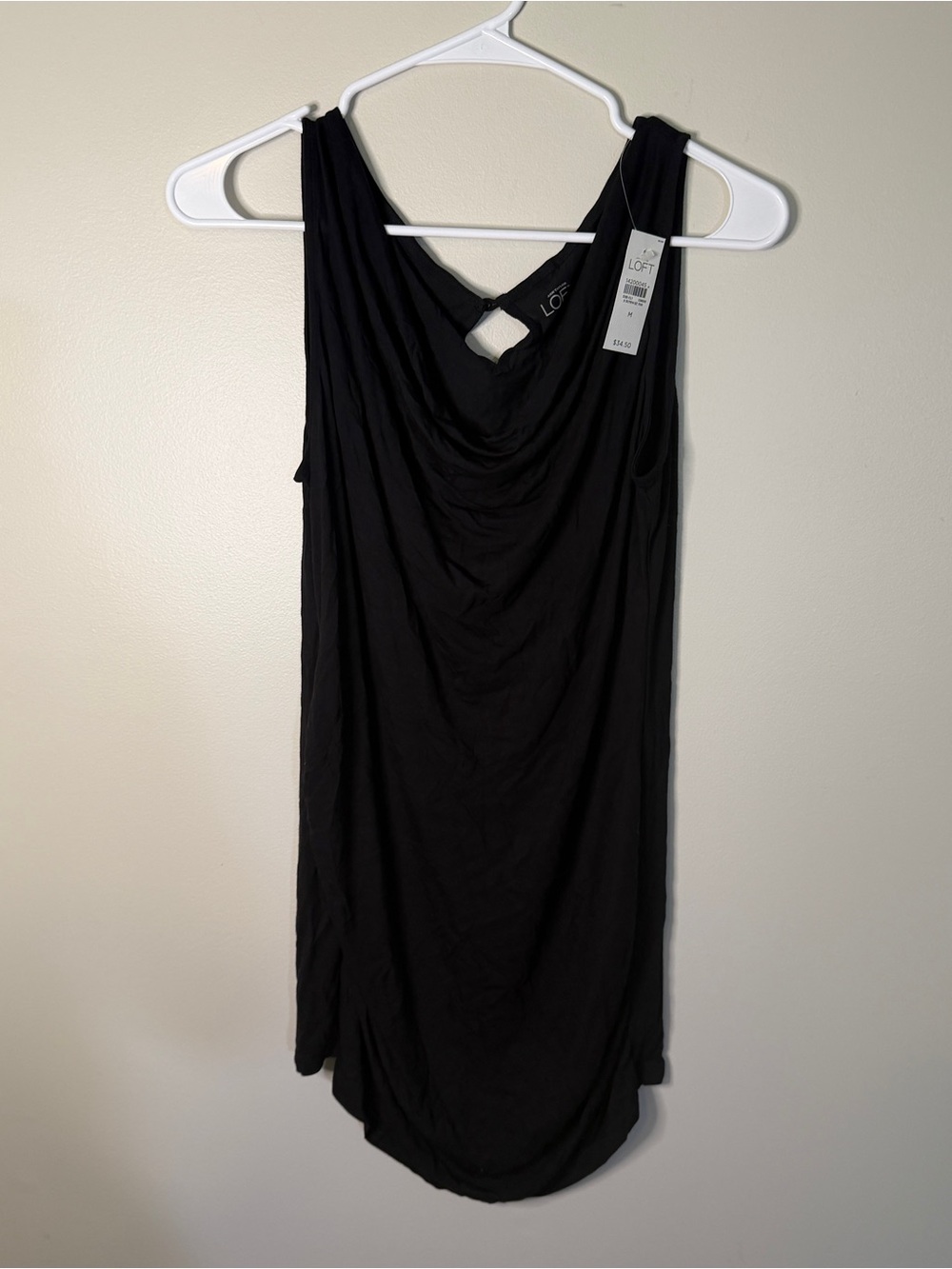 Loft size medium womens black flowy tank top scoop neck new with tags basic